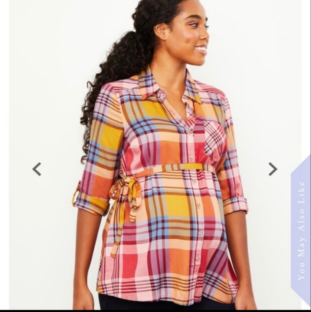 NWT Motherhood Plaid Maternity Top